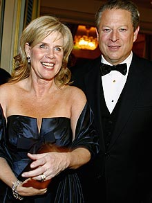 Al-Gore e Tipper Agore Divorciados
