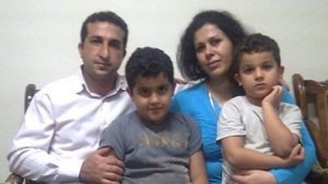 Cristãos Perseguidos - Pastor Iraniano Youcef Nadarkhani e sua Familia