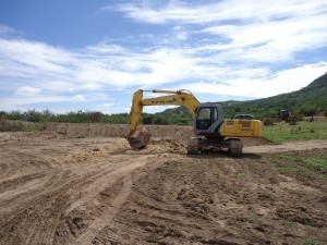 Convivência com a Seca - Acude Sendo Construido no Sitio Conceicao - Xucuru-Belo Jardim