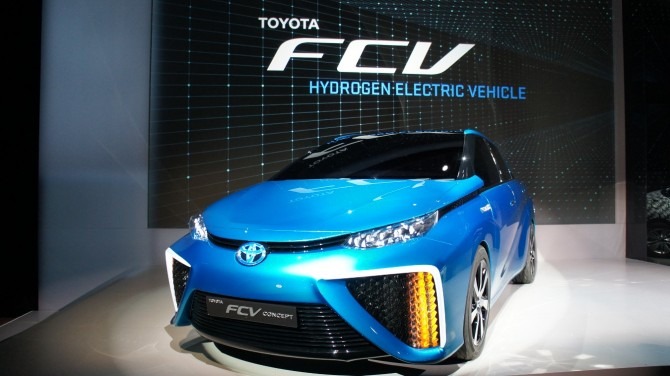 Toyota - FCV Movido a Células de Combustíveis a Hidrogênio (Fonte: Toyota)